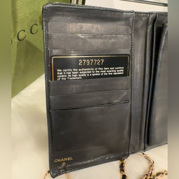 CHANEL Vintage Caviar Timeless ‘CC’ Wallet on Chain | # 2797727 - Picture 14 of 15